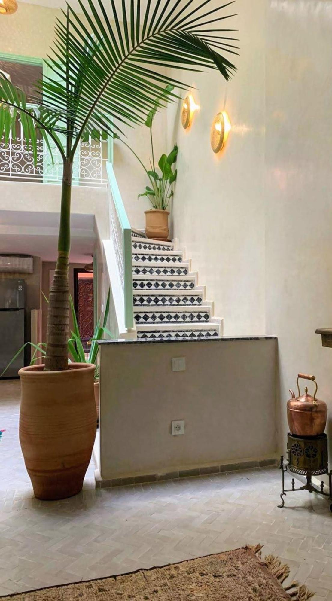 Riad With 3 Swimming Pools